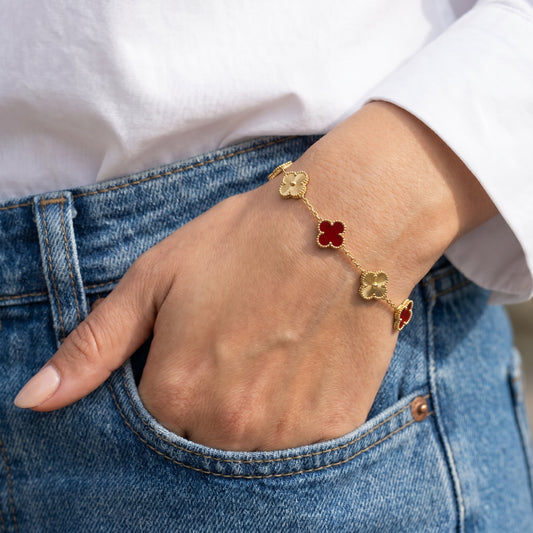 Red Agate & Gold Clover Bracelet