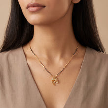 Lotus Leaf Motif Mangalsutra Necklace