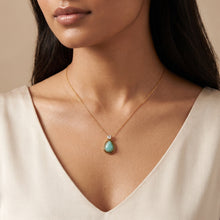 Green Teardrop Cabochon Necklace